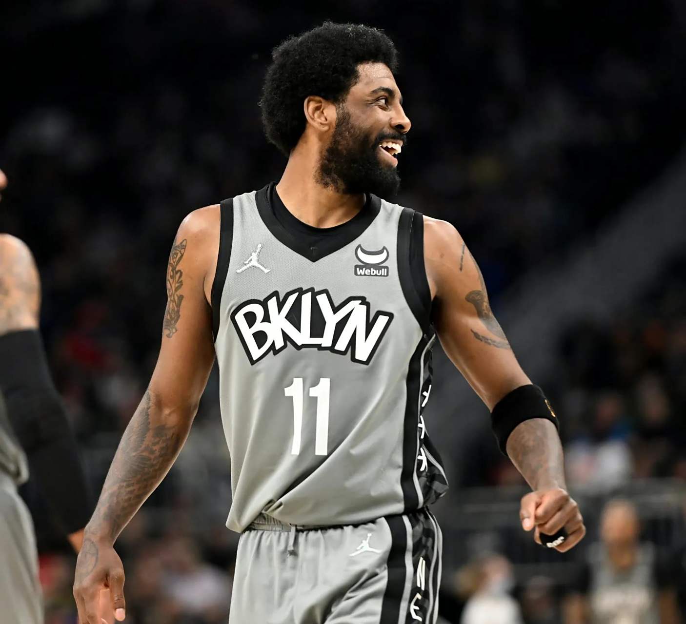 阿根廷男篮逆转雄鹿B队，欧文制霸全场的简单介绍