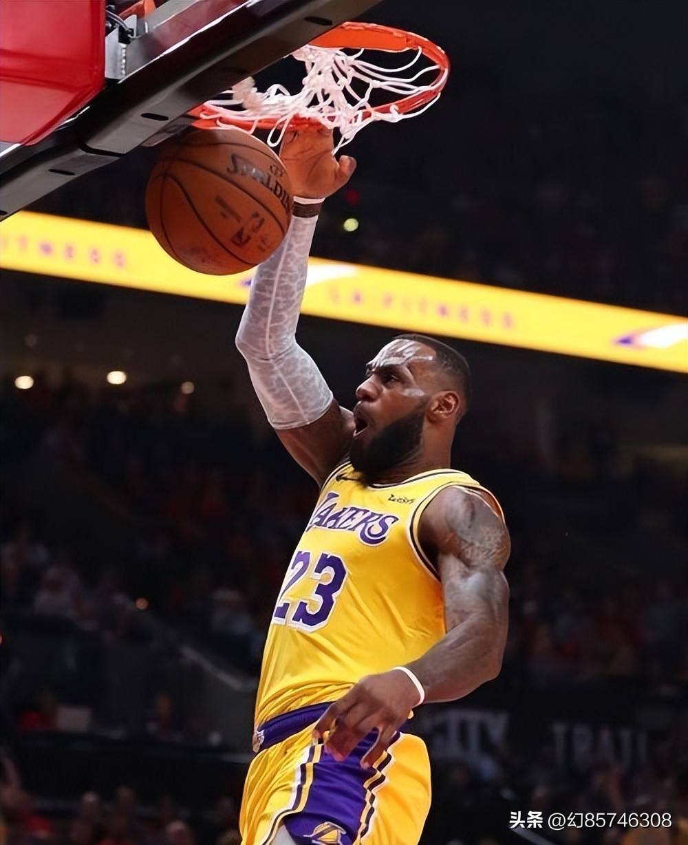 湖人爆冷热火,特雷杨打破历史纪录的简单介绍 湖人爆冷热火,特雷杨打破历史纪录的简单介绍