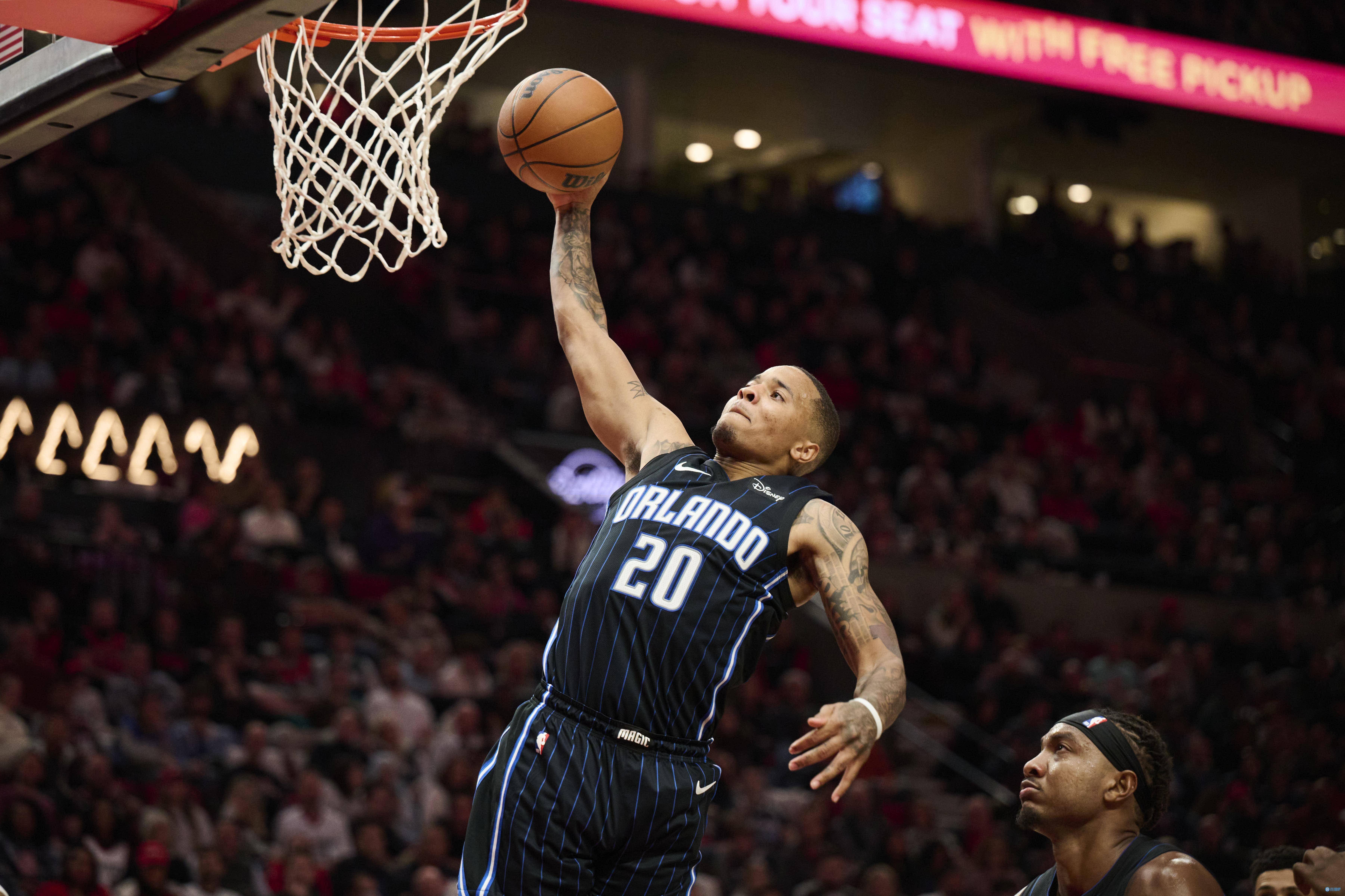 鹈鹕绝杀青岛队，恩比德刷新纪录的简单介绍