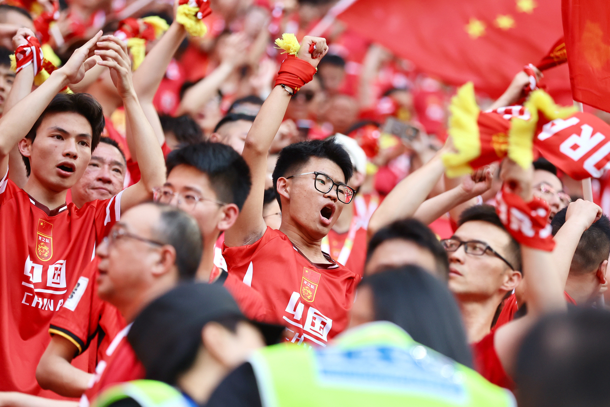 开云体育登录-东亚球队决心夺得国际赛冠军，铸就自己的辉煌