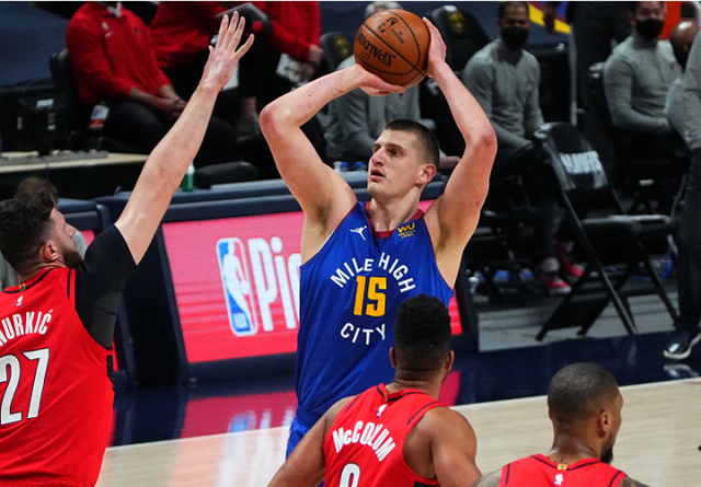 掘金轻取爵士，陶汉林高光表现的简单介绍