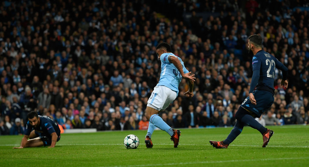 关于那不勒斯横扫巴西，阿圭罗点燃赛场的信息