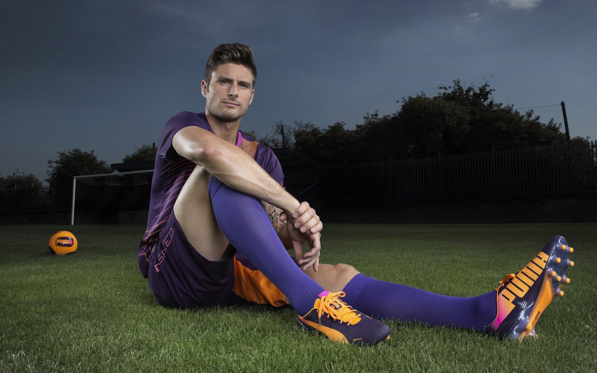 霍勒迪攻防转换核心，骑士单节拉开广东队